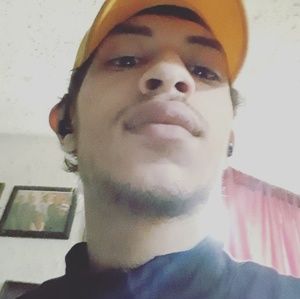 Meet your Posher, Rivera